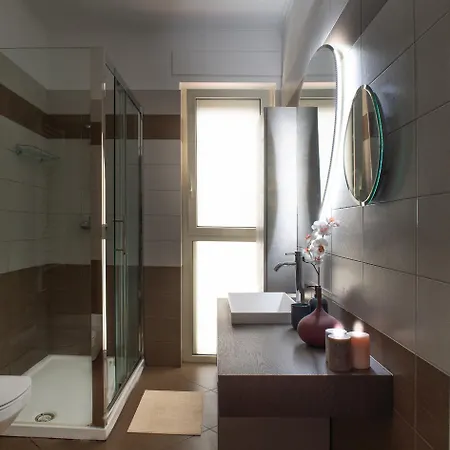 Апартаменты Oceanomare Sea View *