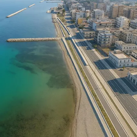 Oceanomare Sea View Μπάρι