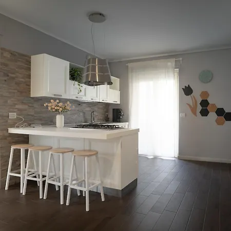Oceanomare Apartment *